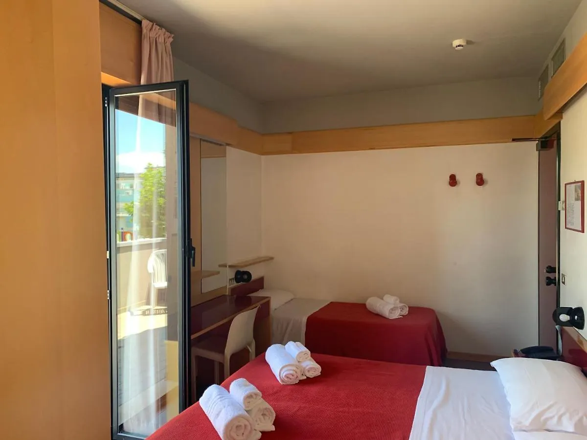 Hotel Giglio Римини