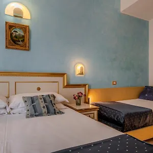 King Hotel